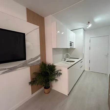 Modern 10 Min To & 5 Min Center Benalmádena