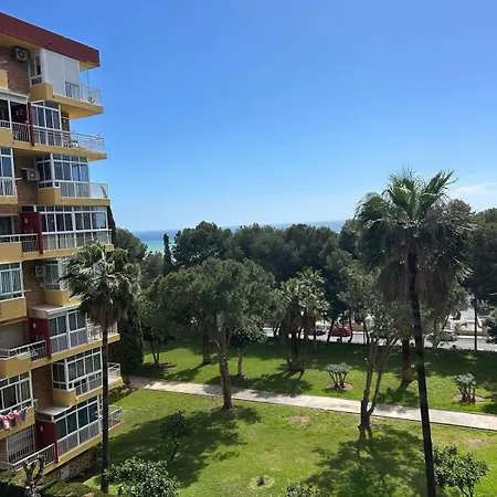 Niki студія нова, після ремонту Apartment