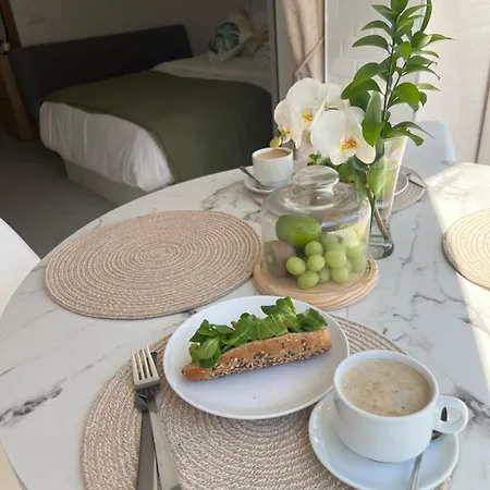 Niki студія нова, після ремонту Apartament Benalmádena